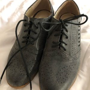 Yoki saddle shoes
